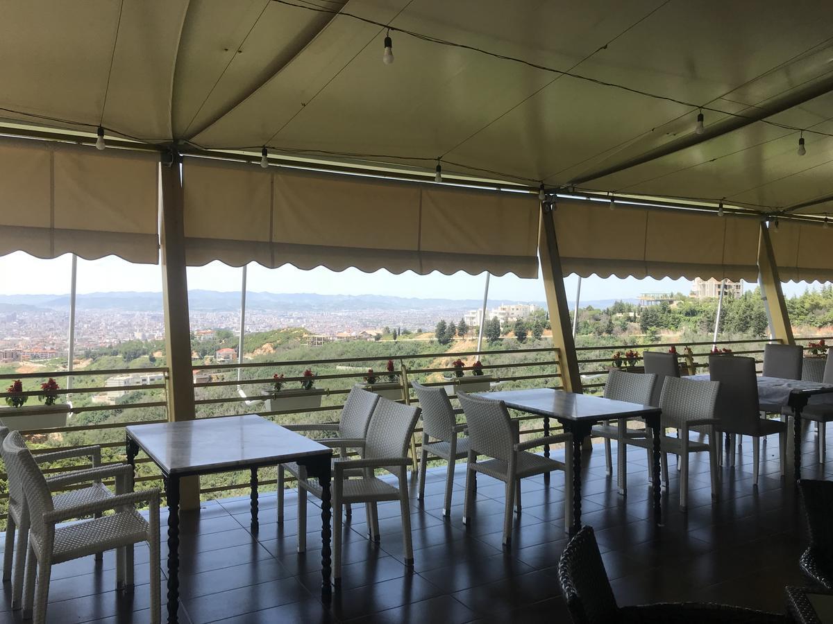 Jurgen Resort Тирана Екстер'єр фото